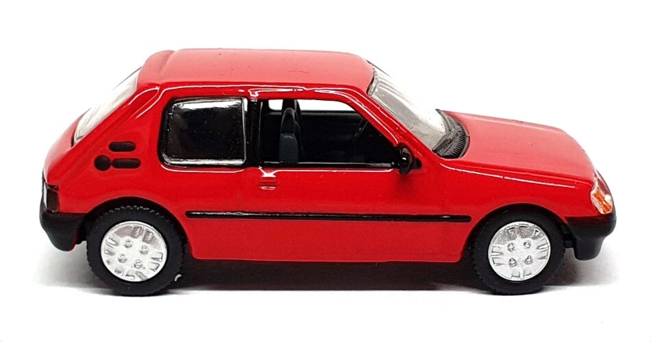 Norev 1/87 Scale 471732 - 1985 Peugeot 205 Xl - Red - Photo 3/4