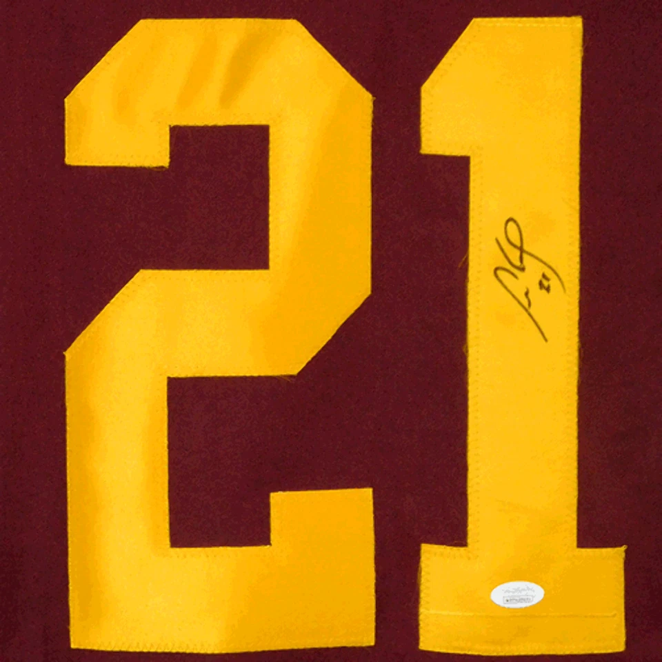 Camiseta deportiva de hockey de Vancouver firmada por Cam Neely (JSA) Foto 3 de 4