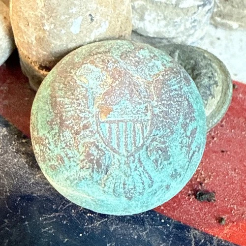 Dug Civil War 💥 🇺🇸 💣 Eagle Coat Button