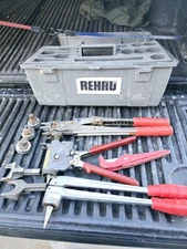 Rehau EVERLOC Deluxe Pex Tool Kit