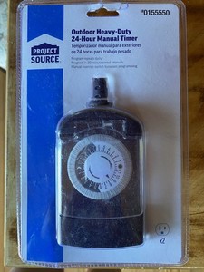 Project Source Outdoor Manual Timer, 2-Outlet Plug-In 125V 15A Black 0155550