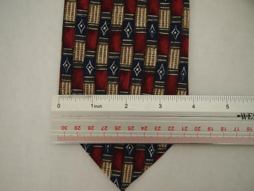Corbata corta Stafford para hombre azul marino rojo marrón geométrica 56" - Imagen 4 de 4