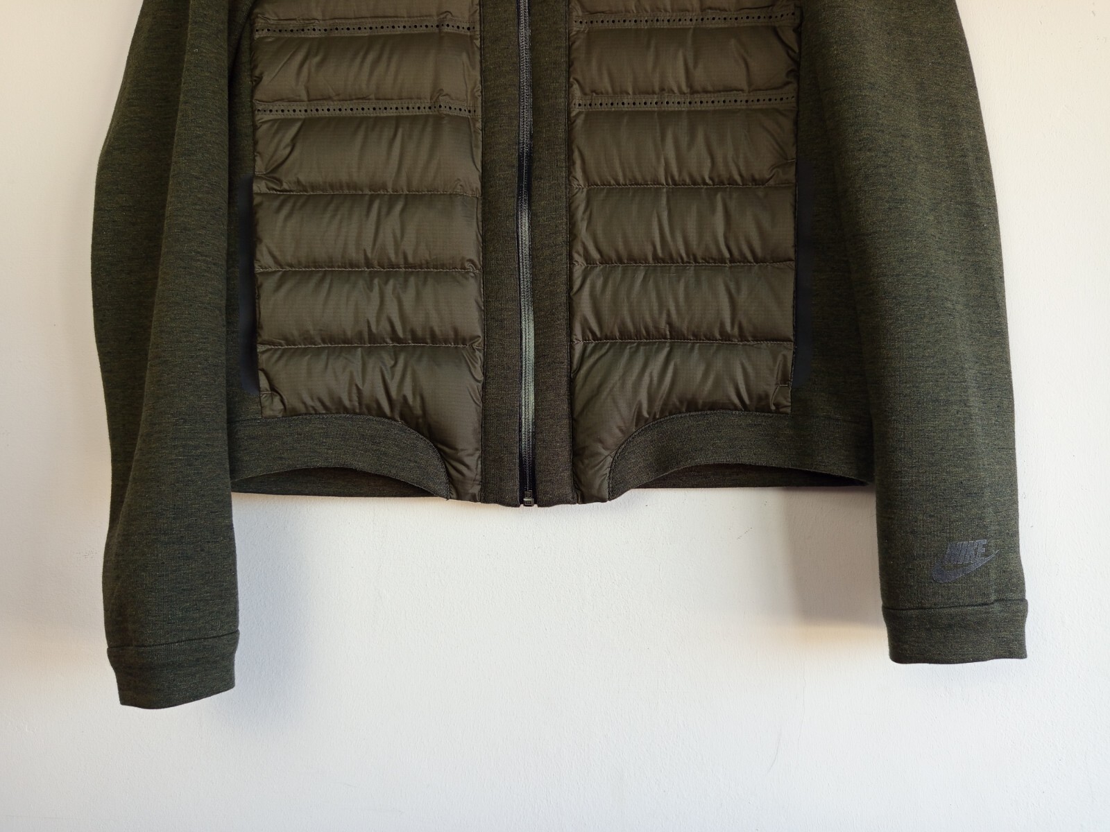 Nike Tech Aeroloft 800 Khaki Green Down Filled Hybrid Jacket - Women's Large image 4