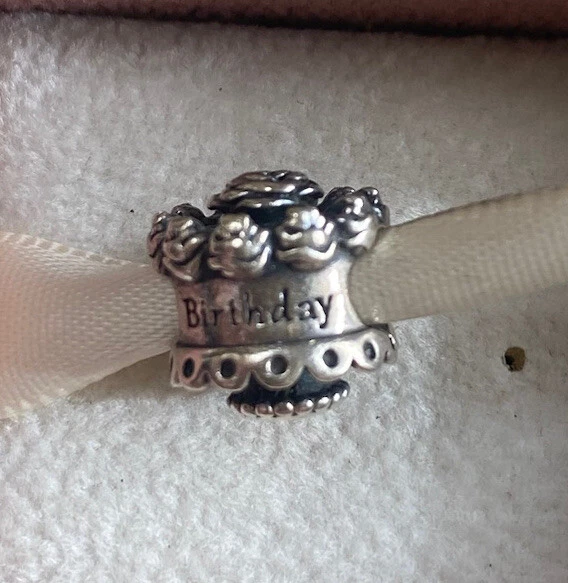 Pandora happy birthday discount