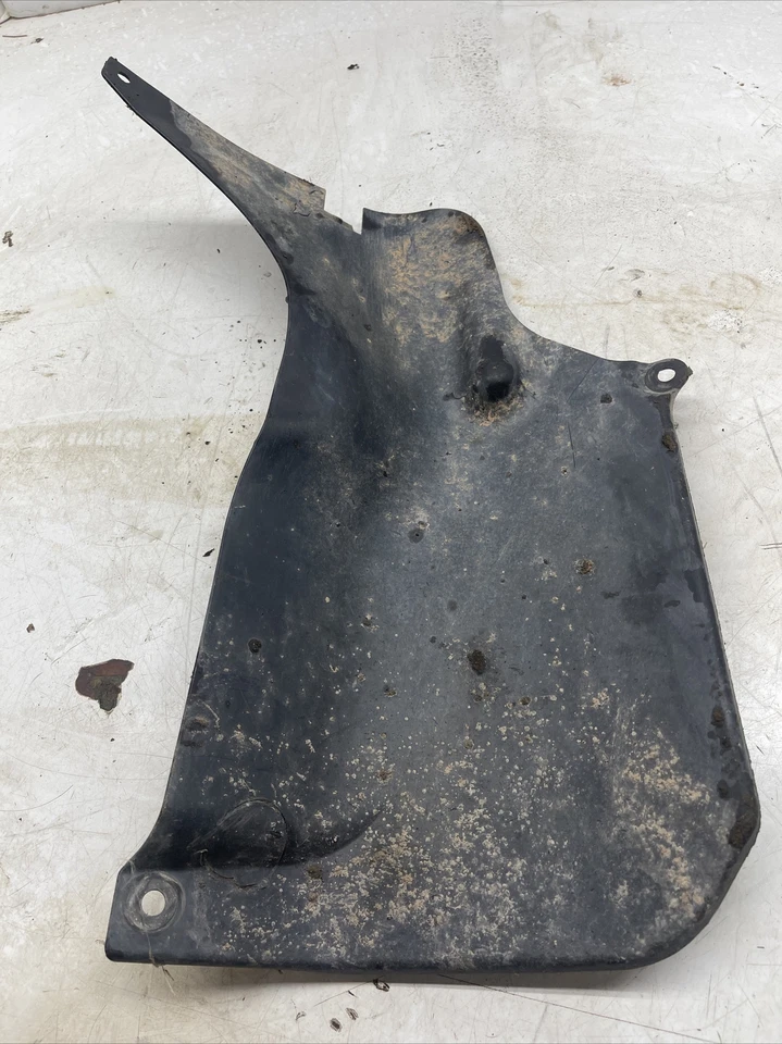 Yamaha Grizzly 700 2012 delantero izquierdo interior guardabarros protector contra salpicaduras panel guardabarros Foto 2 de 4