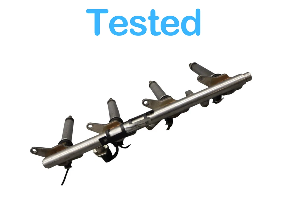 Правосторонняя направляющая впрыска топлива для Mercedes CLS550 12–18 годов выпуска с оригинальными форсунками - Изображение 3 из 4