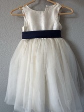 David's Bridal Ivory Flower Girl Dress Navy Waistband Size 6 Polyester