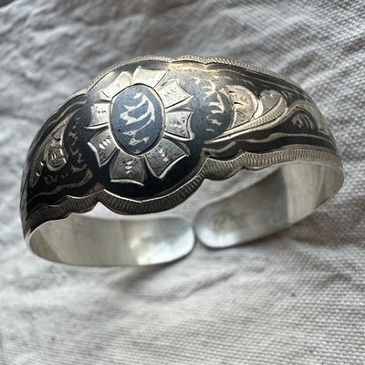 Vintage 875Sil ver Carved Soviet Era Kubachi Bracelet ussr