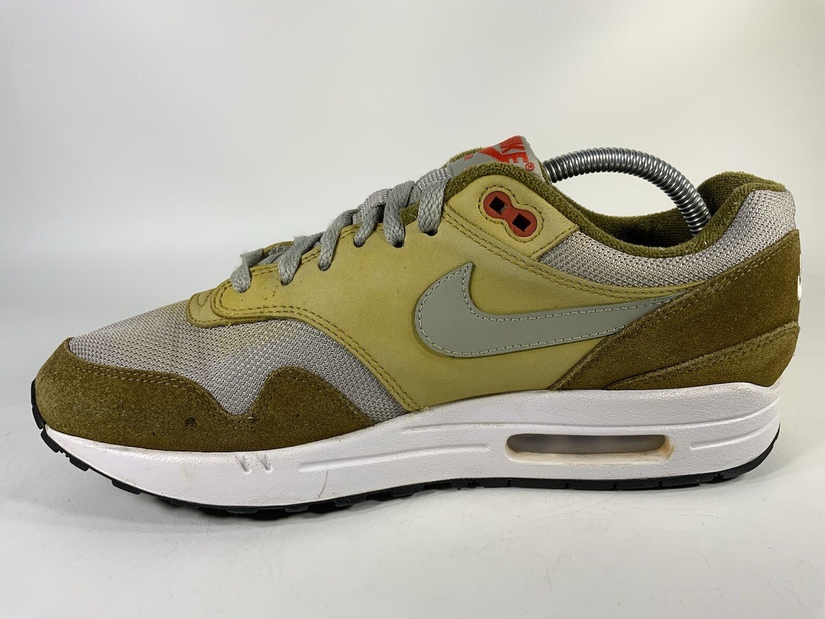 Nike Air Max 1 Premium Retro Curry Olive Green White Size 10 Rare 908366-300