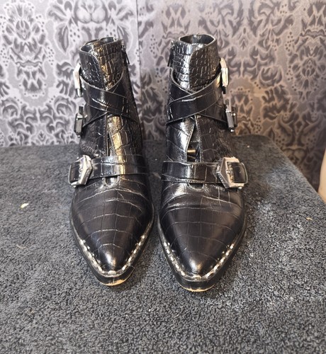 Gianni Bini Damen Schwarz Leder 2 Schnallen Seitlicher Reißverschluss Stiefeletten Spitz Stiefel Gr. 6 - Bild 5 von 6