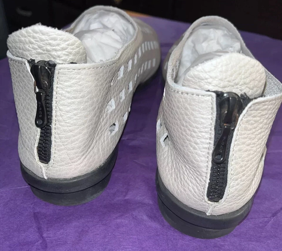 Zapatos informales cómodos recortados con punta abierta gris Arche talla 42 EUR (mejor ajuste 11) Foto 4 de 4