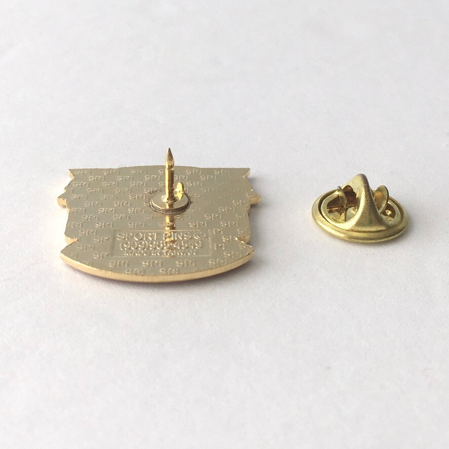 Spilla cappello bavero AYSO calcio giovanile pony express torneo California 1997