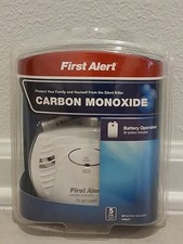 First Alert Carbon Monoxide Alarm Detector Battery Operated NEW