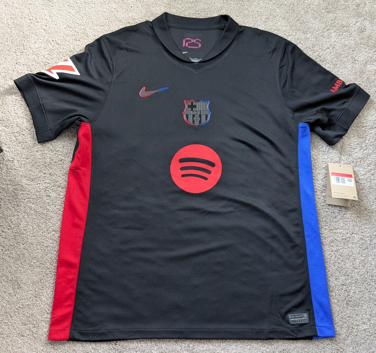 バルセロナ トレーニングウェア NIKE セットアップラミンヤマル 24-25 Amazon | バルセロナ ラミネ・ヤマル ユニフォーム 24-25 Lamine