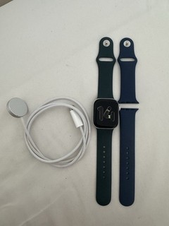 Apple Watch Series 10 42mm Aluminium