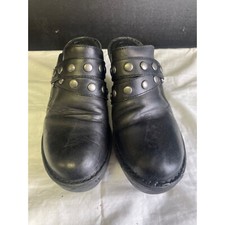 Born Women's Black Leather Mules/ Shoes/ Chunky Heel 3.75 heel Size 9 Sku 2862