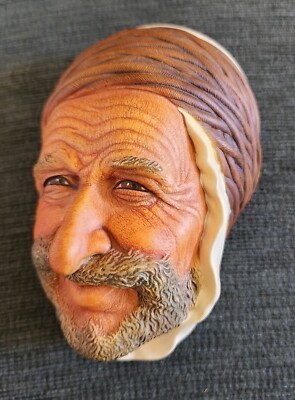 BOSSONS CHALKWARE FACES HEADS ENGLAND ~ PERSIAN ~ 1961