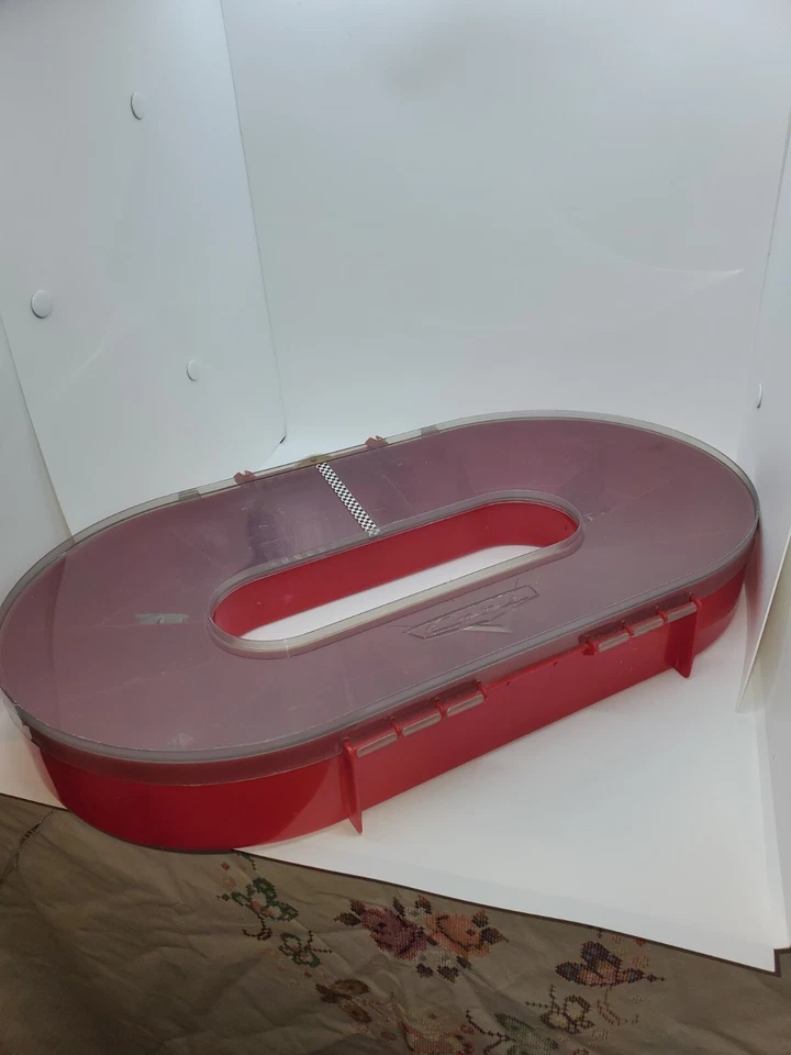 Lote de 14 carros e caminhões vintage Disney Pixar, a maioria é de metal fundido com estojo!!! - Imagem 3 de 4