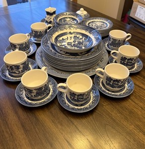 Churchill England Dinnerware | eBay