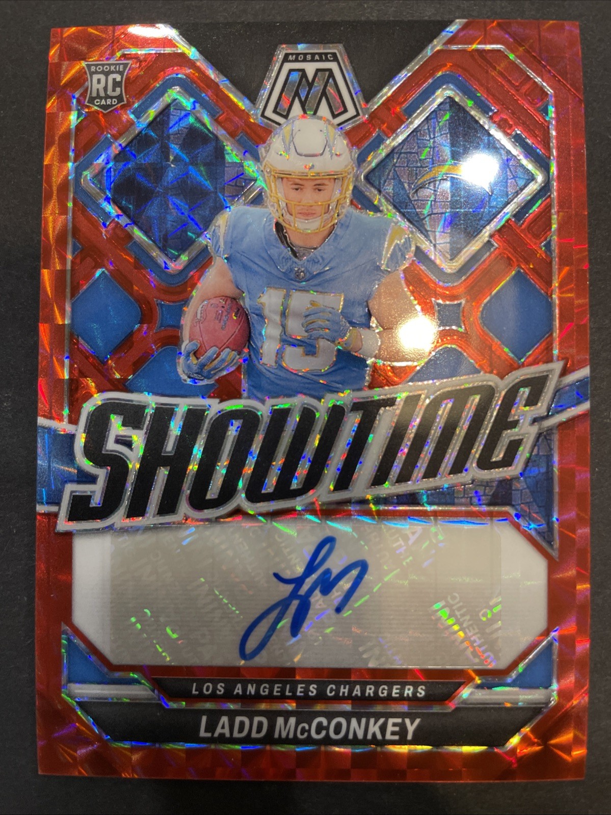 2024 Panini Mosaic - Showtime Signatures Ladd McConkey #SS-LMY Red Prizm /199