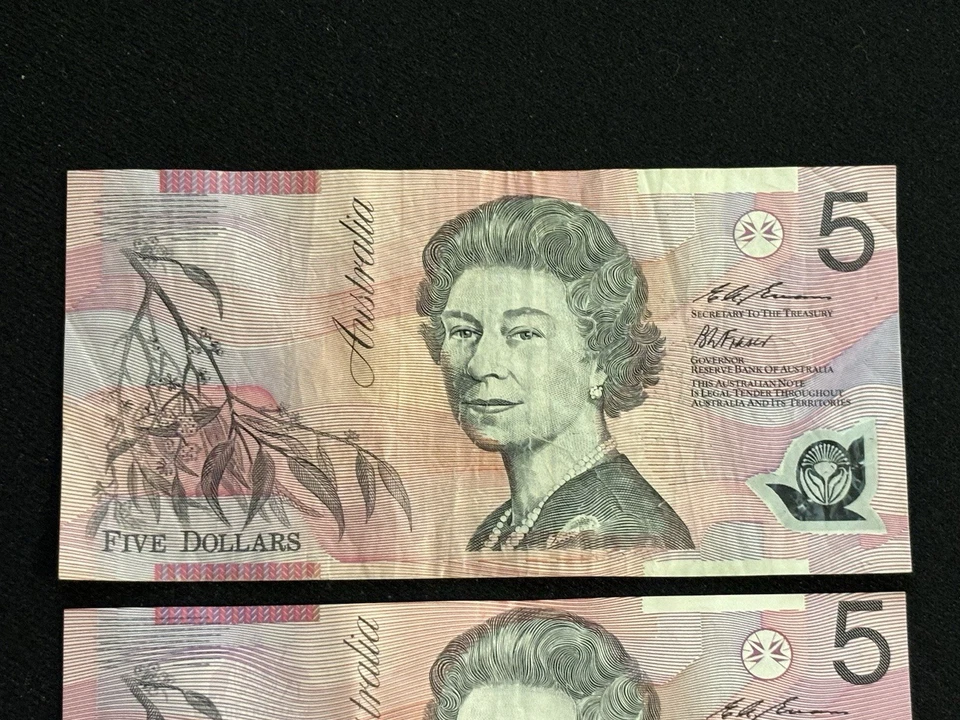 Lot of (2) 2005 Australia $5 Five Dollar POLYMER NOTES - Image 3 of 4