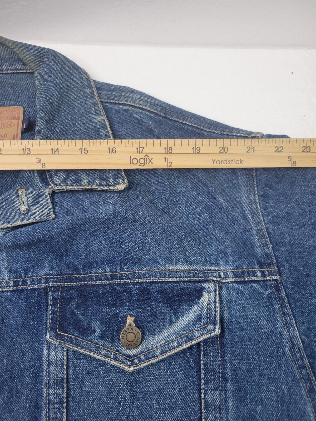 Vintage Calvin Klein Blue Jeans Denim Jacket RN 36009 Size Large
