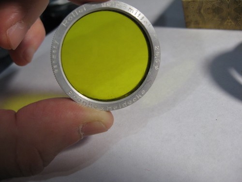 Rolleiflex Yellow Filter Gelb-Mittel bakelite case fits TLR lens Rollei 28.5mm - Picture 2 of 10