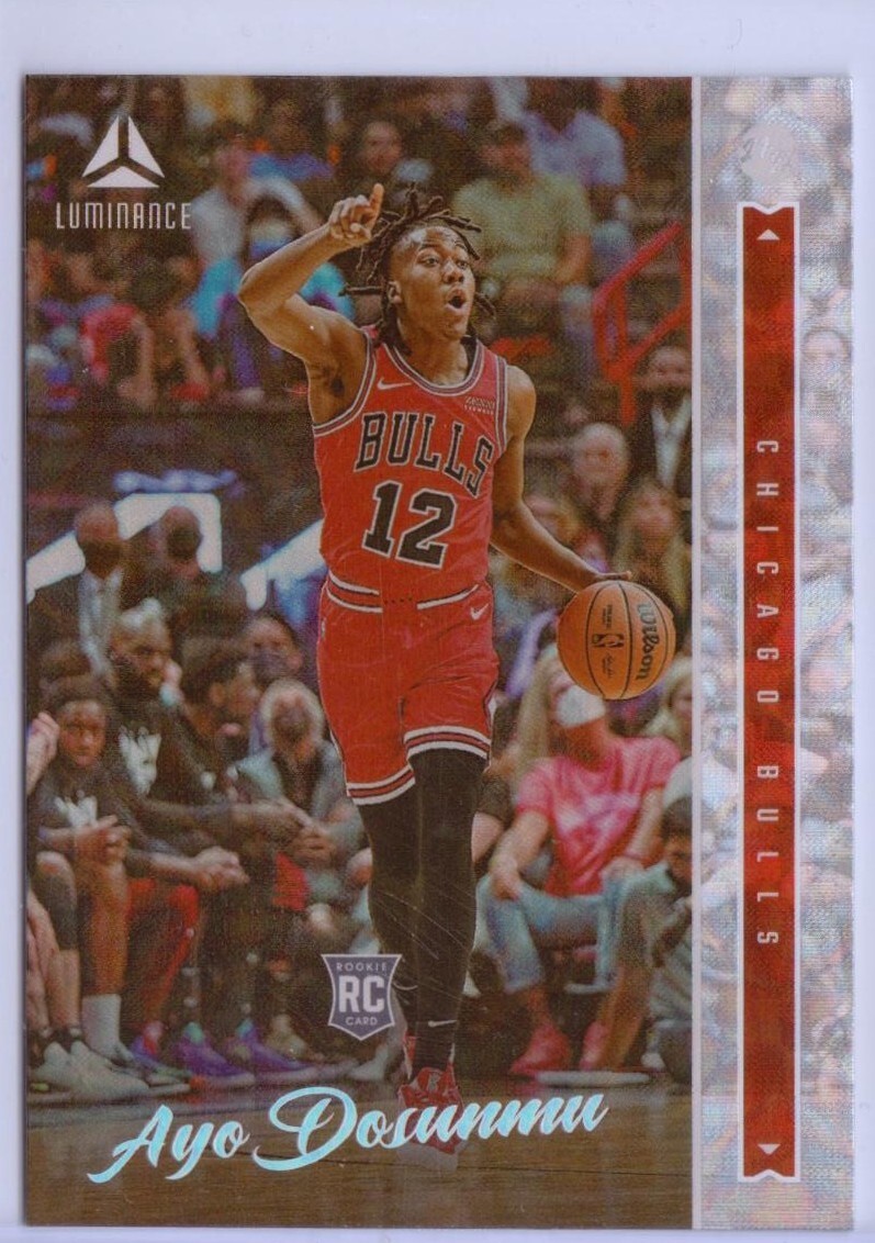 2021-22 Panini Chronicles Luminance Asia #241 Ayo Dosunmu RC - Chicago Bulls