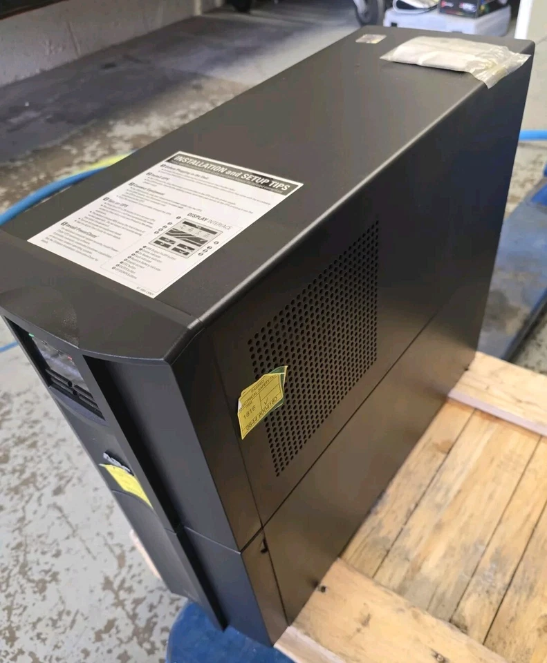 APC SMT3000I 3000 VA Smart-UPS Line interactive Tower - Image 4 of 4