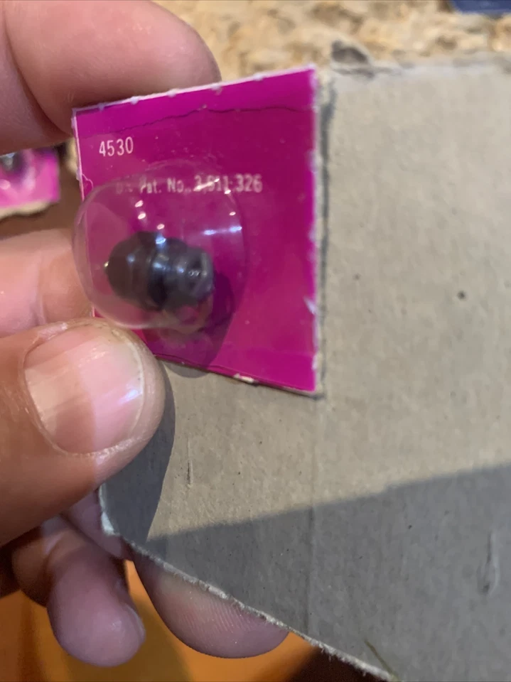 K&B 4530 RC GLOW PLUG, RADIO CONTROL SHORT REACH, BRAND NEW WITH GASKET - Image 4 of 4