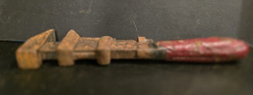 Llave antigua vintage con mango de madera sin marca de 12" ajustable en estado de funcionamiento - Imagen 4 de 8