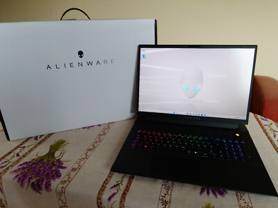 Alienware M18 R2 | RTX 4080 | 32 GB RAM | QHD+ 165 Hz | OVP | Fast wie Neu! 