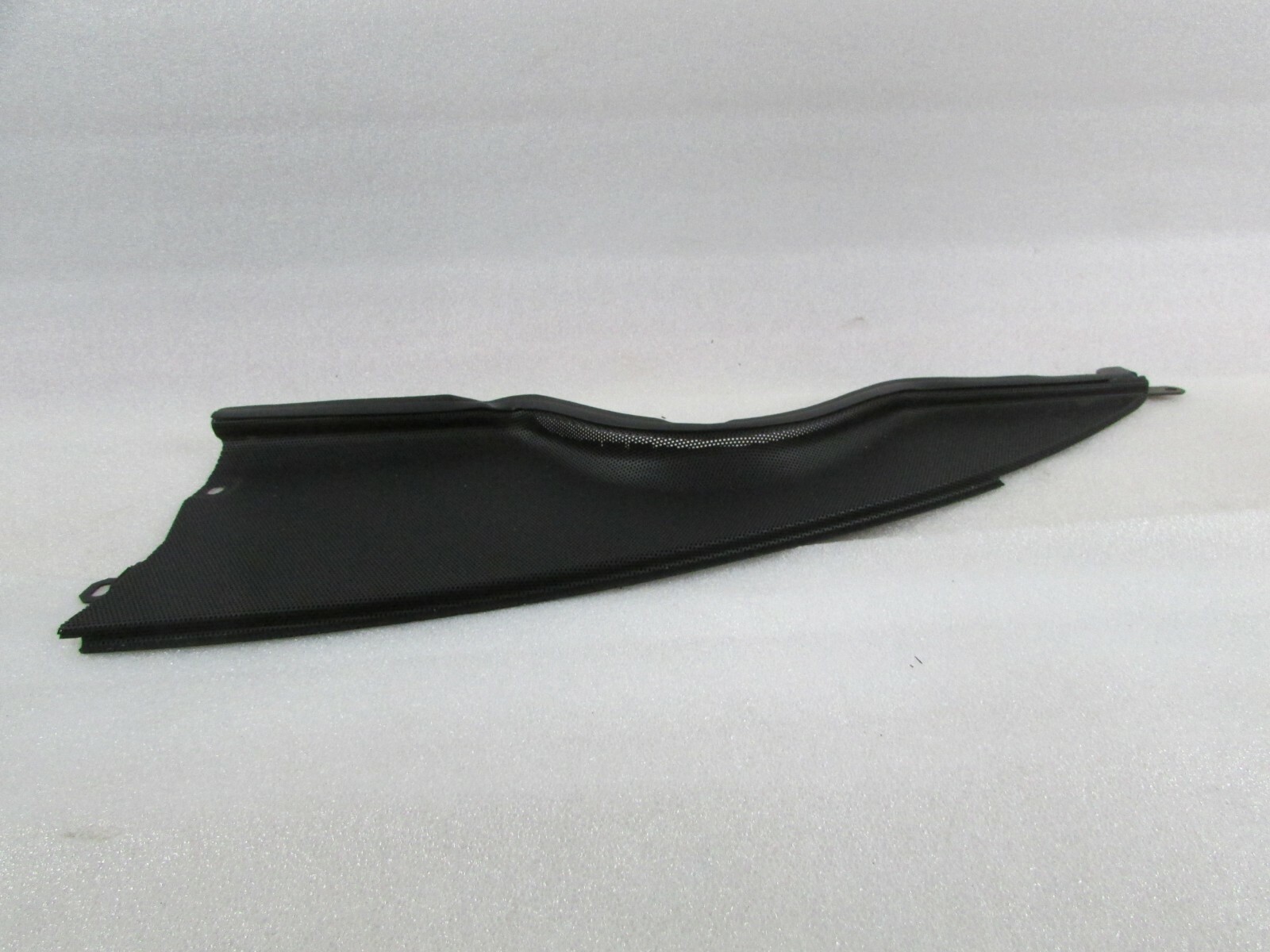 Ferrari 458 Italia, LH, Left Upper Dash Grille, P/N 82511600