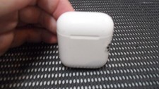 Genuine Apple AirPods 1st Generation Replacement Case A1523