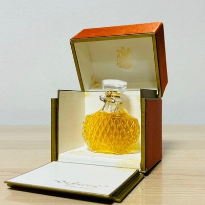 Nina ricci capricci parfum perfume LALIQUE CRYSTAL 2.5 x 2.3'' Discontinued w/BOX