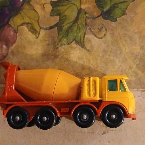 Matchbox Lesney Foden Cement Mixer Truck Diecast Yellow Orange 1960 1:64 Boys &…