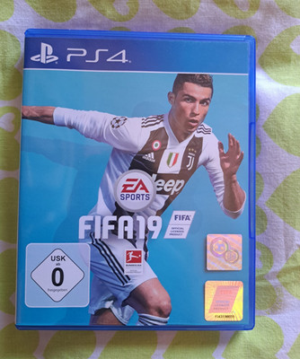 EA SPORTS FIFA 19 für Sony PlayStation 4 (PS4) PAL USK 0 Multiplayer Online