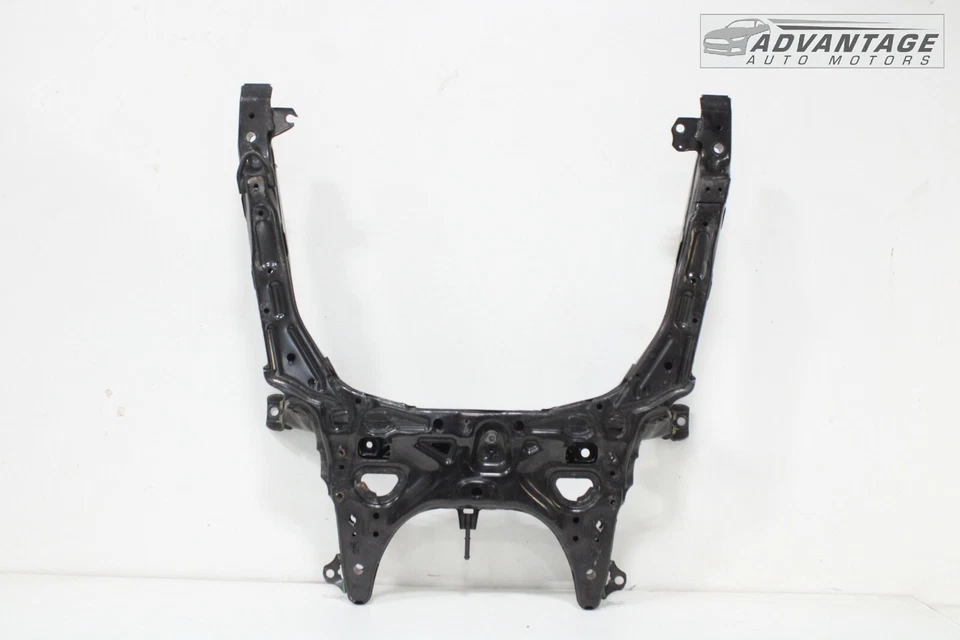 Honda Insight 2019-2021 1,5 L tracción delantera base crossmember subchasis OEM Foto 2 de 4