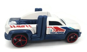 carros de policia hot wheels