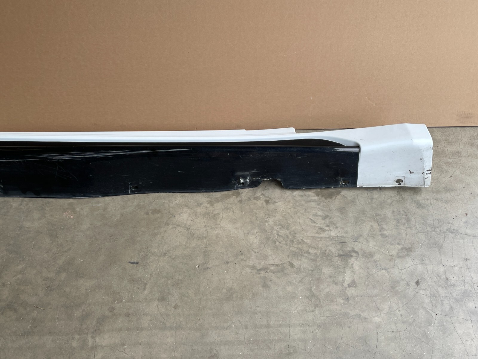 13 14 Maserati Granturismo M145 Right Passenger Side Skirt Rocker Panel 1458 OEM