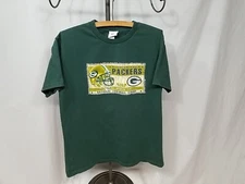 Green Bay Packers NFL Team Apparel Men's Green T-Shirt Graphic Print Sz Medium 