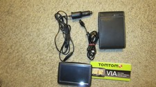 TomTom Model 4EV52 Z1230 VIA 1505M 5 inch GPS Navigation Unit Bundle.