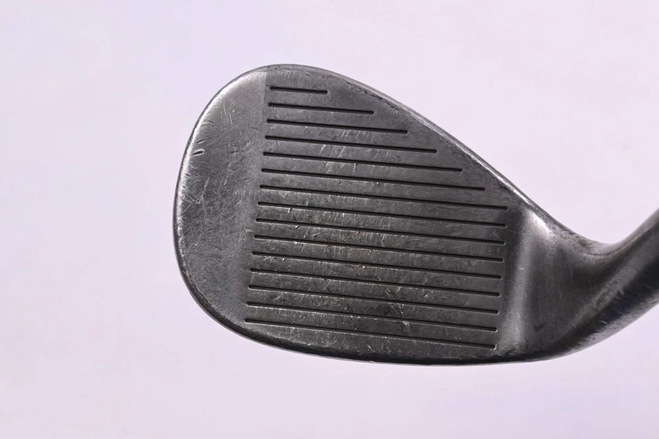 Cleveland CG10 Gap Wedge / 52 Degree / Wedge Flex Dynamic Gold Shaft - Image 2 of 4
