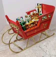VTG Red Wooden Brass Tabletop Christmas Sleigh Sled Centerpiece Presents Taiwan