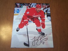 JUSTIN ABDELKADER  AUTOGRAPH 8 X 10 PHOTO DETROIT RED WINGS