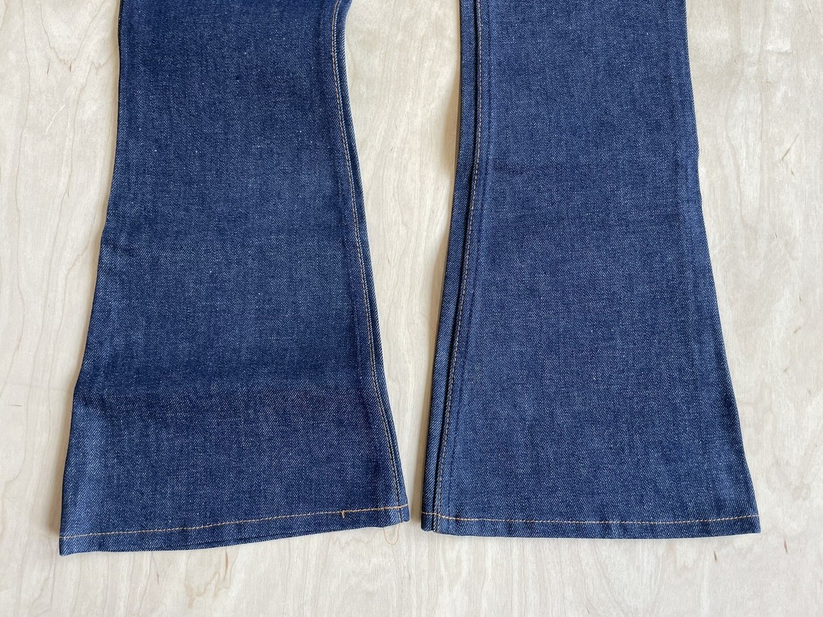 Vintage Levi's 646 0217 Bell Bottom Jeans Flare Deadstock Vintage Levi's 646 0217 Bell Bottom Jeans Flare Deadstock
