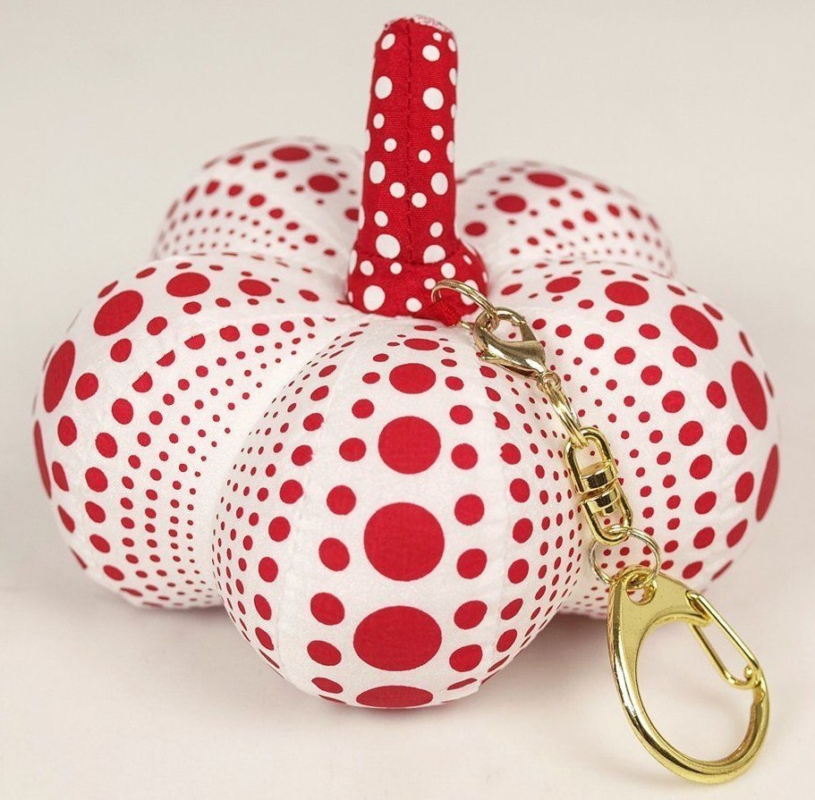 YAYOI KUSAMA 'Dots Obsession' Soft Pumpkin Sculpture Keychain