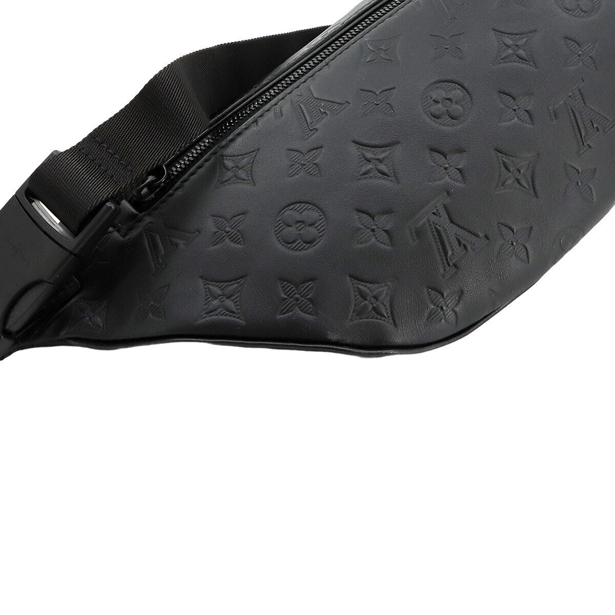 LOUIS VUITTON Monogram shadow Discovery BumBag PM Body Bag LOUIS VUITTON Monogram shadow Discovery BumBag PM Body Bag