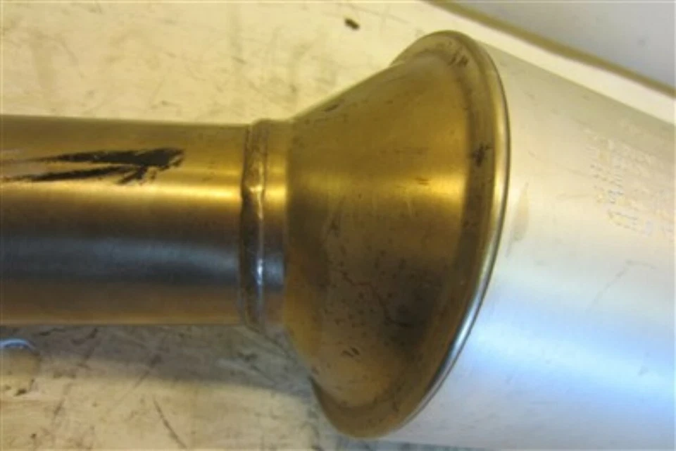 99-Up Ducati 900 SS left exhaust muffler - Image 4 of 4