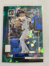 2022 Optic Phillies Trea Turner #143 - SSP FOTL Green Cracked Ice Dodgers #d 2/7